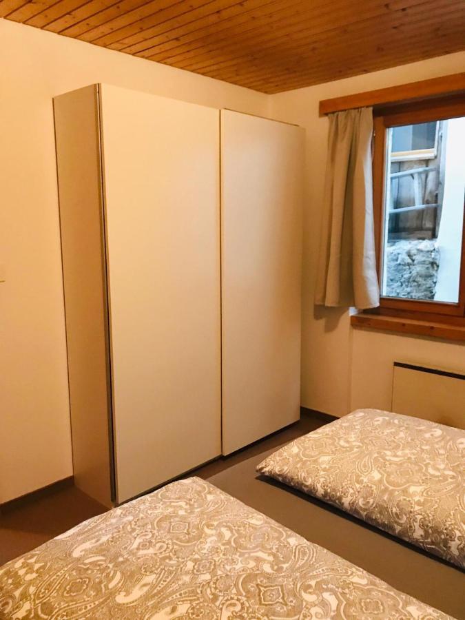 Ferienwohnung Schombrina 127 Scuol Exterior photo