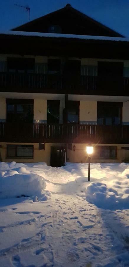 Ferienwohnung Schombrina 127 Scuol Exterior photo