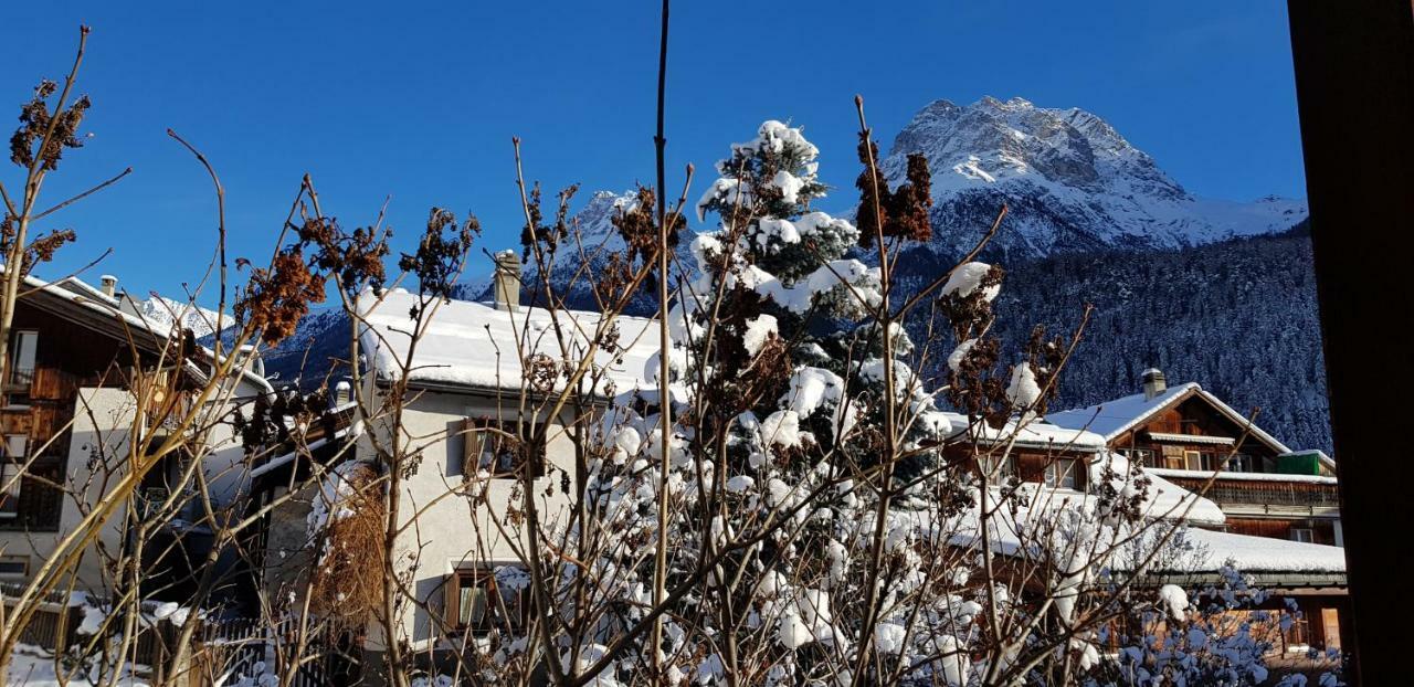 Ferienwohnung Schombrina 127 Scuol Exterior photo